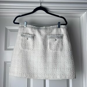NWT ZARA White Tweed Skirt with Silver Size L